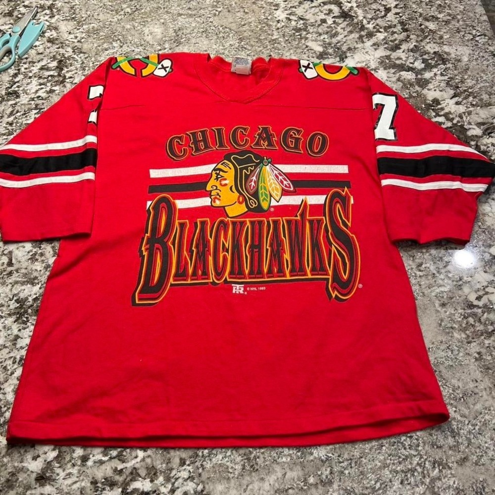 Vintage 1990s Chicago Blackhawks jersey shirt  Size large